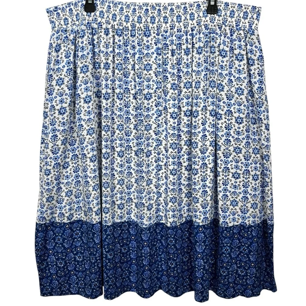 Croft & Barrow Cottagecore White & Blue Floral Elastic Waist Midi Skirt Size 1X